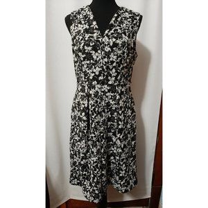 Luxe Brand Black/White Size 8 Casual/Party Women's Dress with Pockets